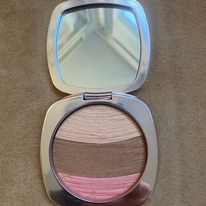 LA MER The Bronzing Powder